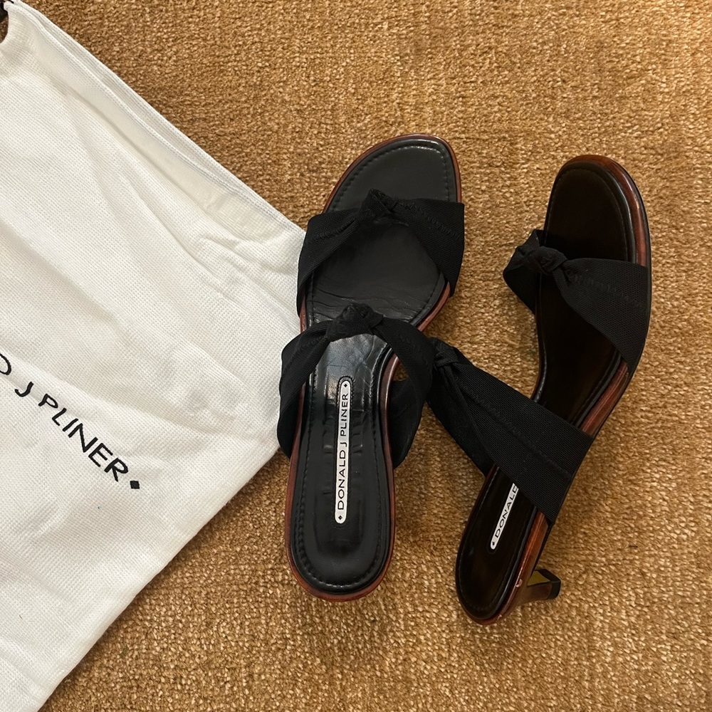 Donald J. Pliner Black Kitten Heel Sandals